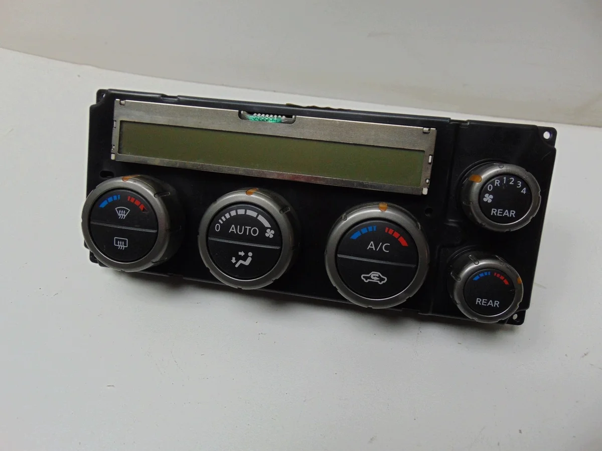 Panneau de commande climatisation Nissan Pathfinder R51 image 5