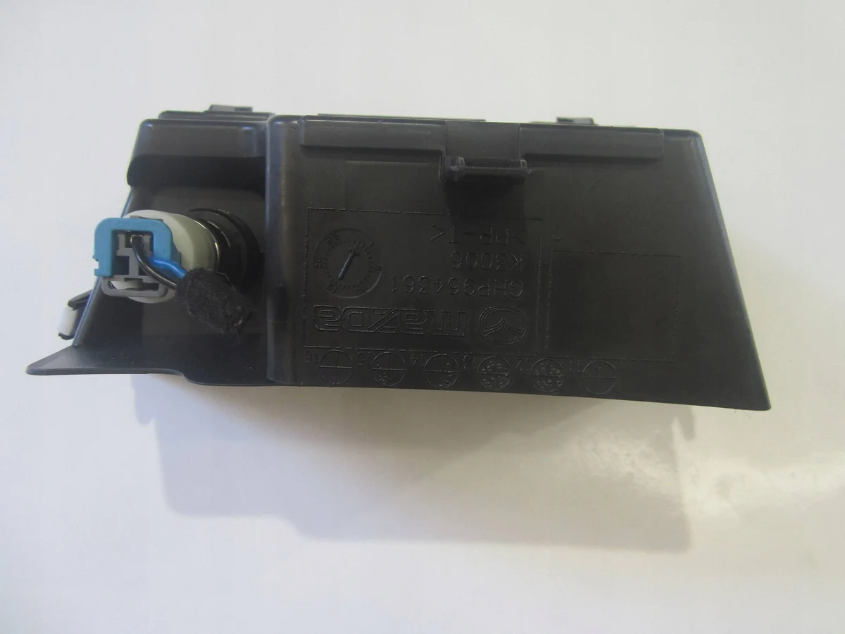 2014 Mazda 6 12V Socket (Front) GHP964361 image 6