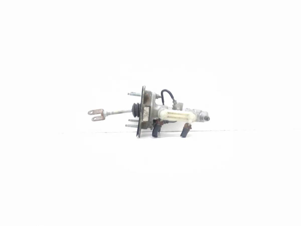Jarruputken sylinteri Toyota Prius 1.5L