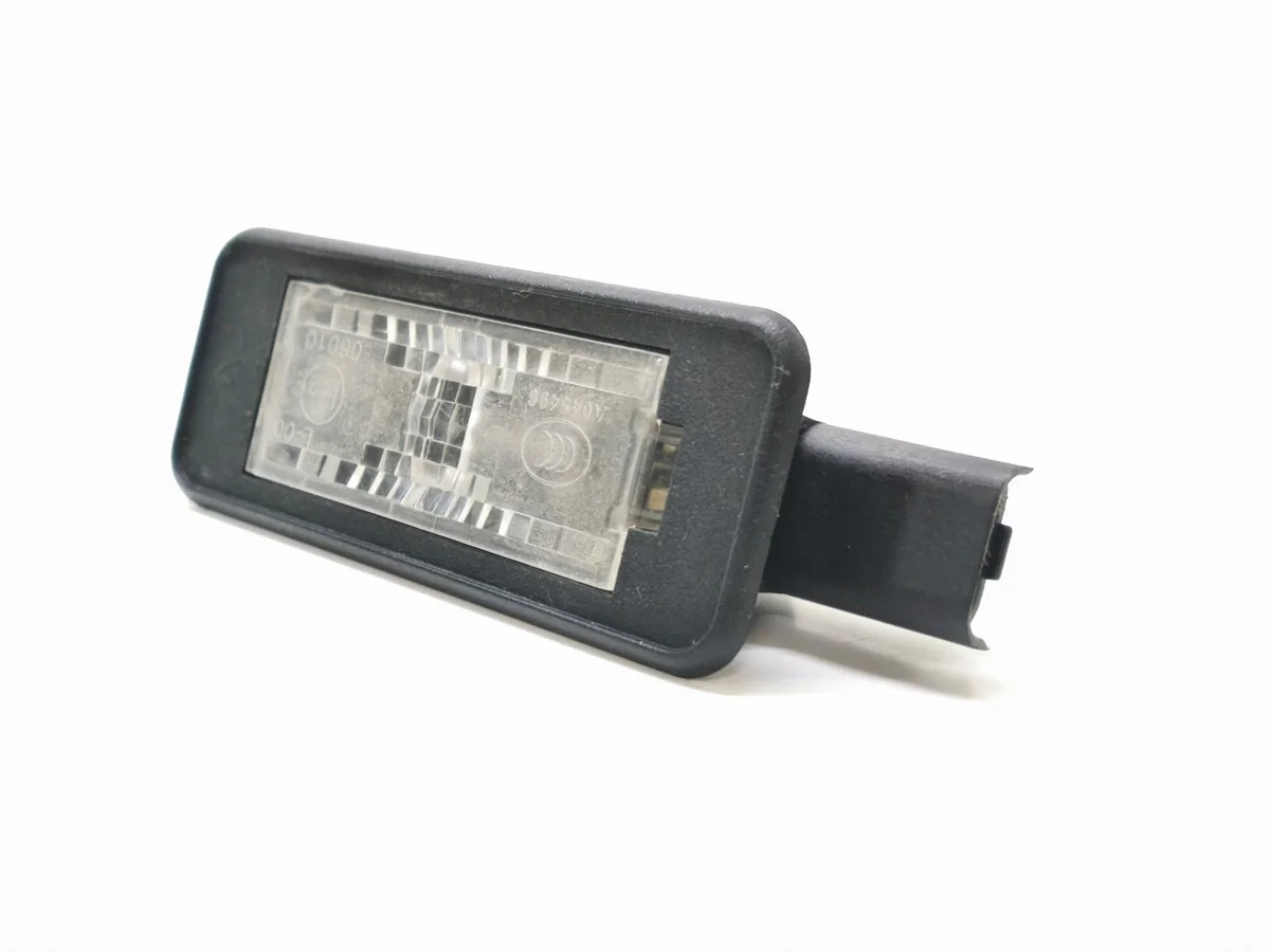 Luz matrícula Peugeot 208 I 2014 9682403880 image 3
