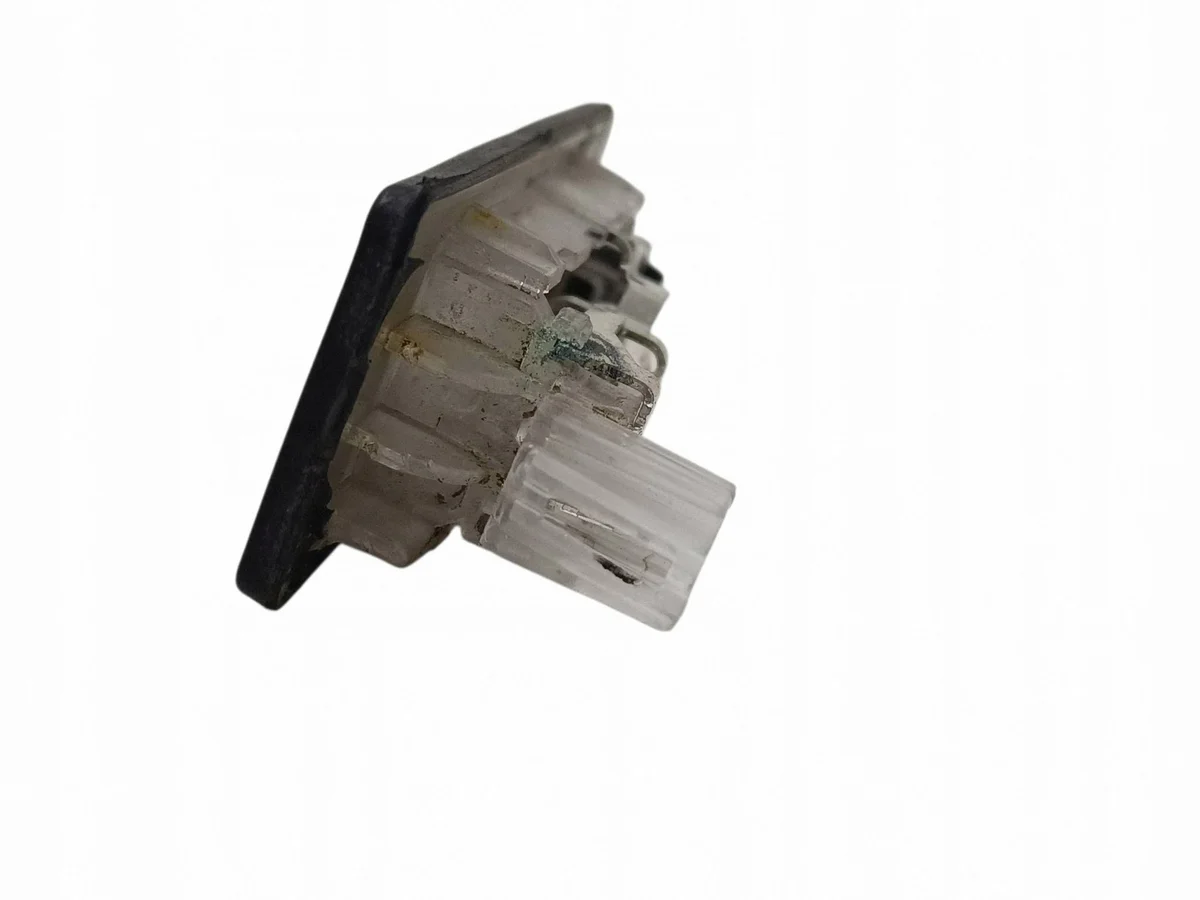 Skoda Octavia Mk3 Lampe Plaque 15A385 image 6