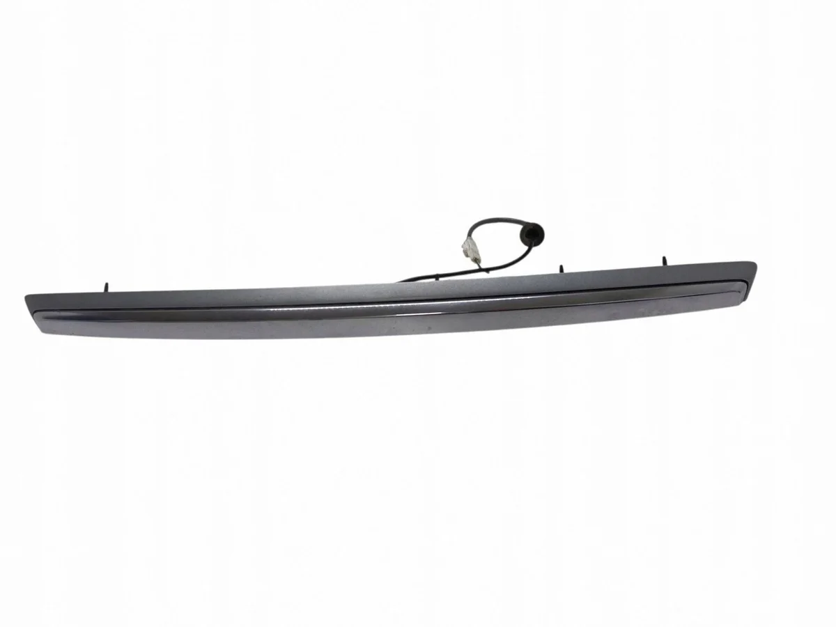 Toyota Corolla Verso 2009 6165N83 Plaque Lampe image 4