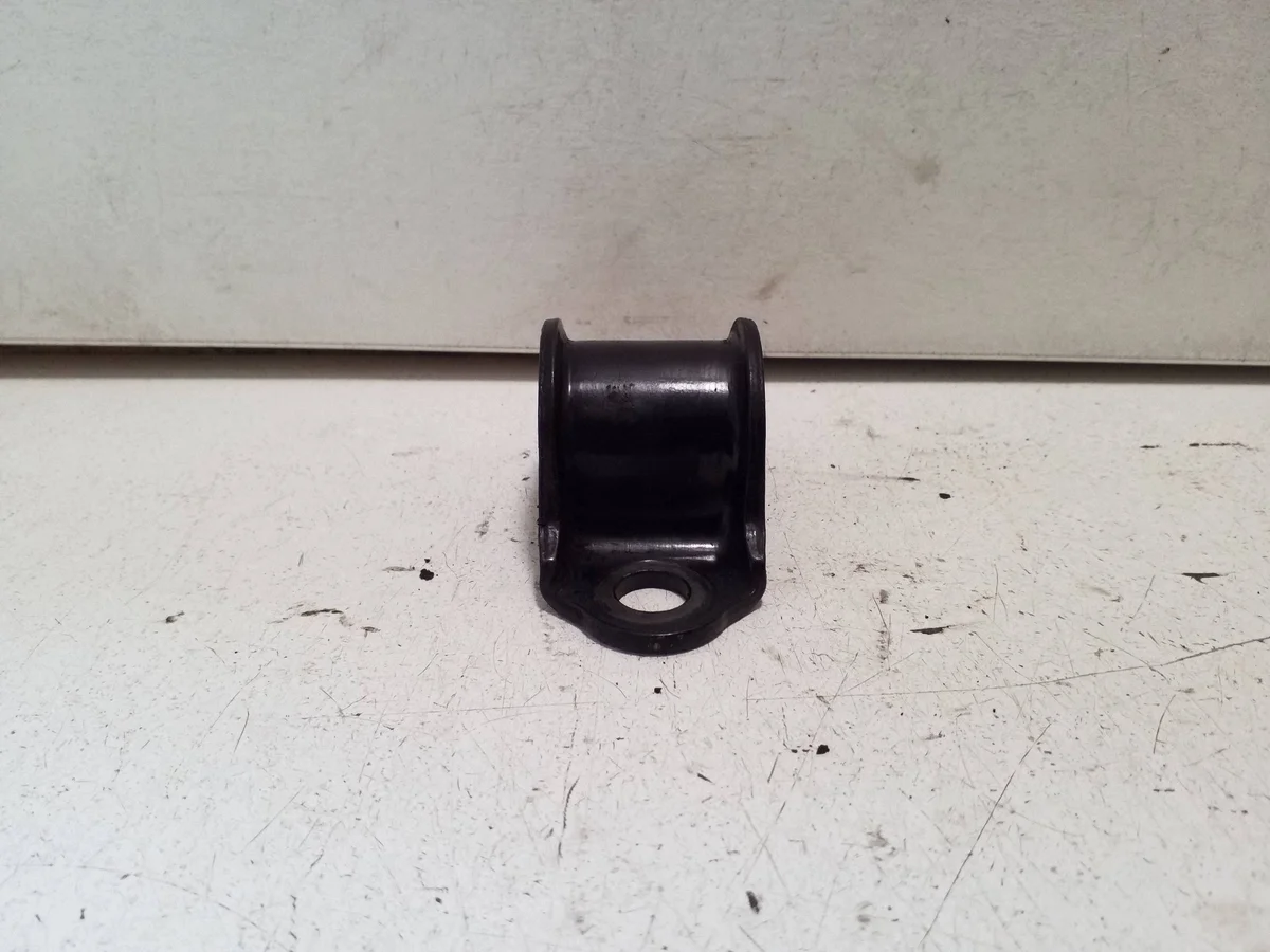 VW Transporter T5 Stabilisator Beugel Gebruikt image 4