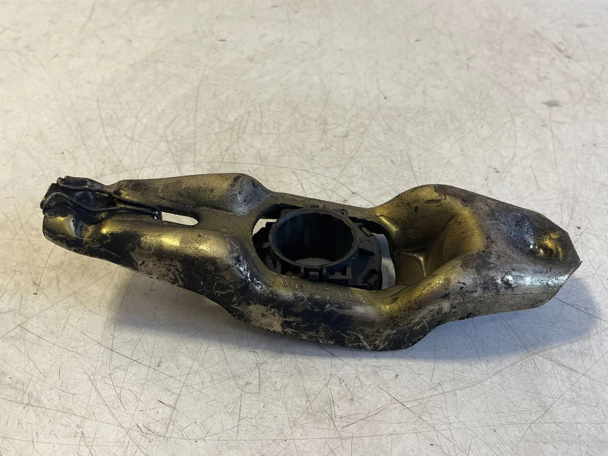 Volkswagen 012141719B Support de roulement image 2