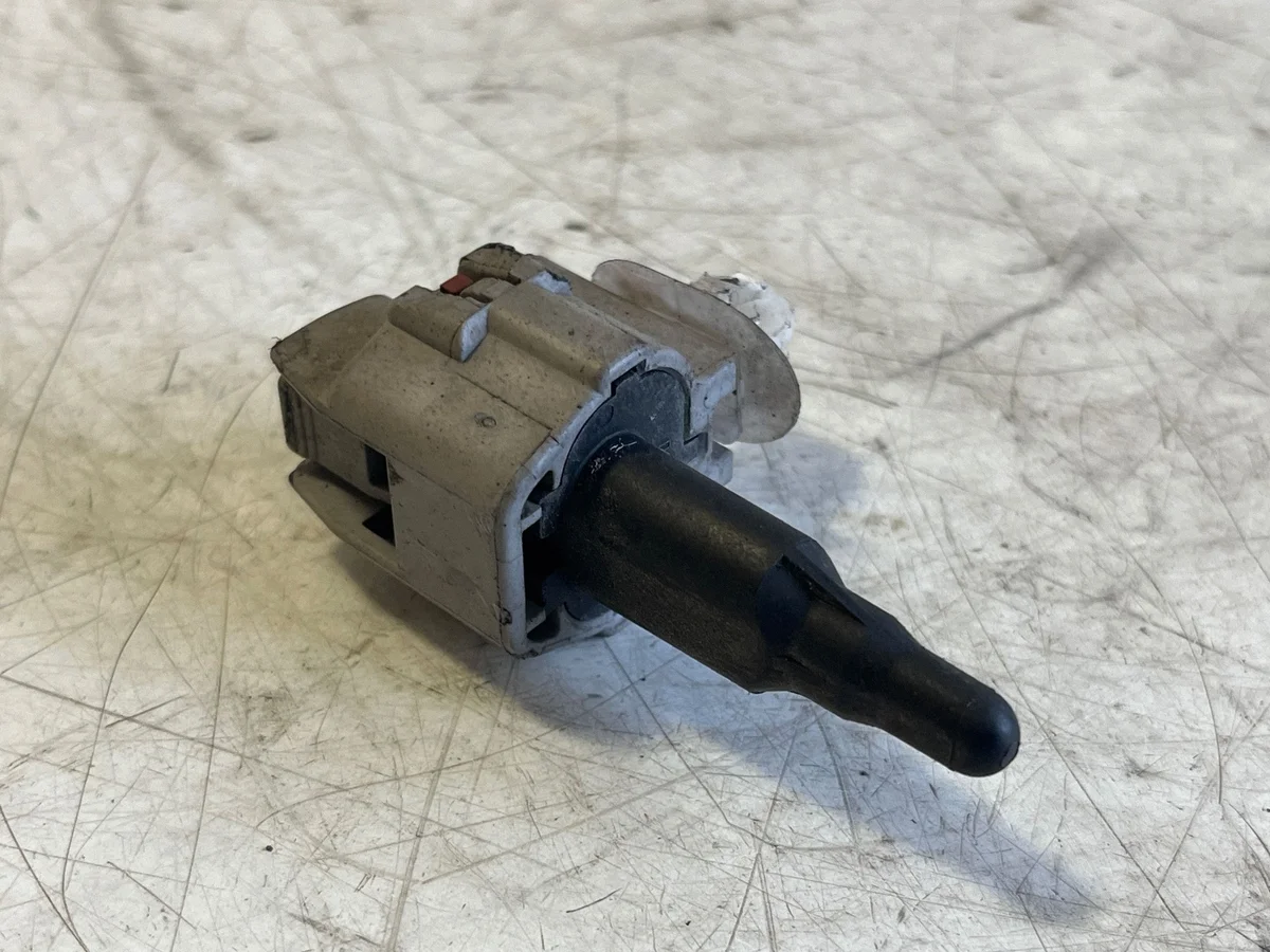 Sensore Temperatura Esterna Toyota Avensis T250 OEM 11030