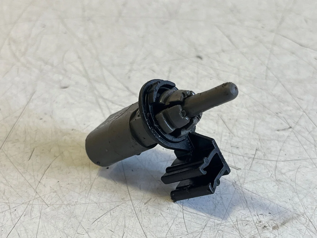 VW Skoda Seat Temperatuursensor 8Z0820535B
