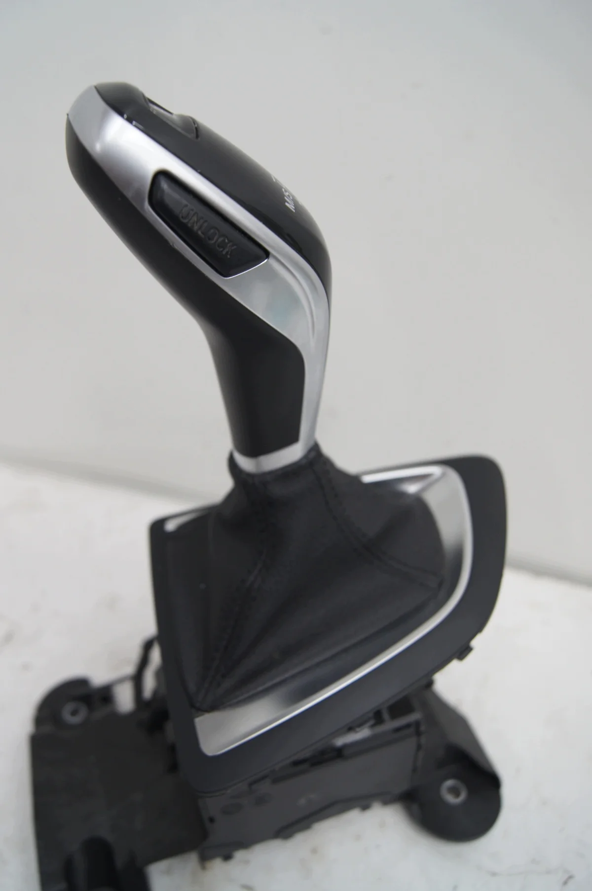 BMW F45 218i Automatik Gangwahlhebel gebraucht image 6