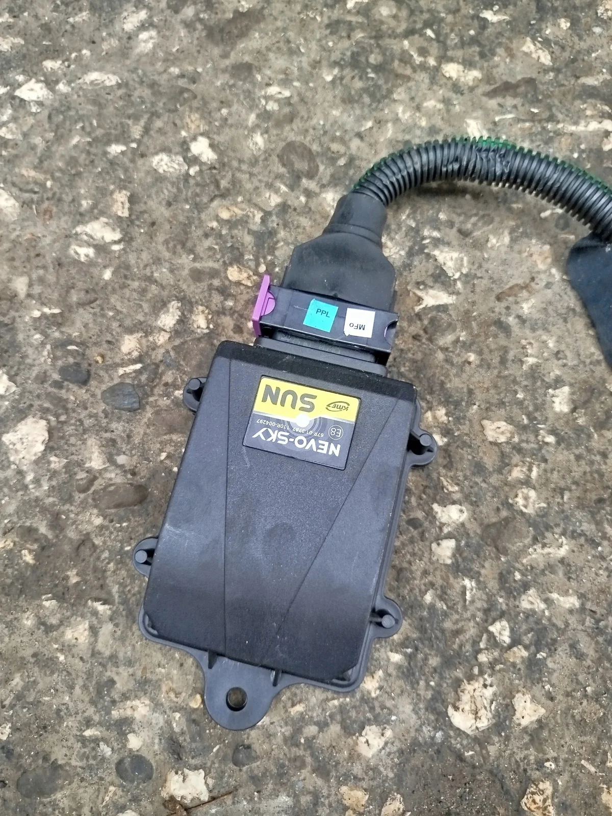 Module de commande de gaz 67R-013787