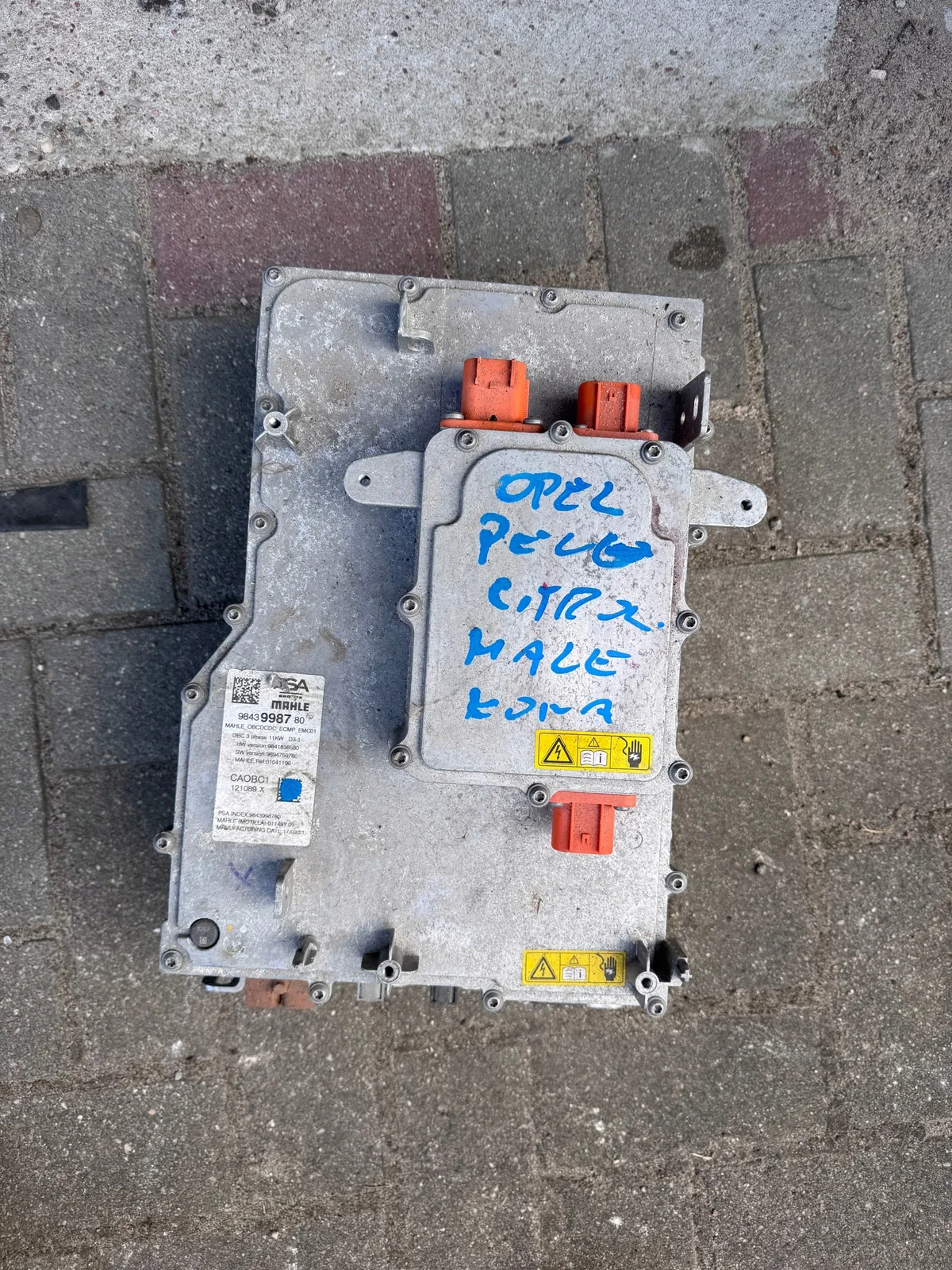 Inversor Módulo Opel Corsa F 9843998780