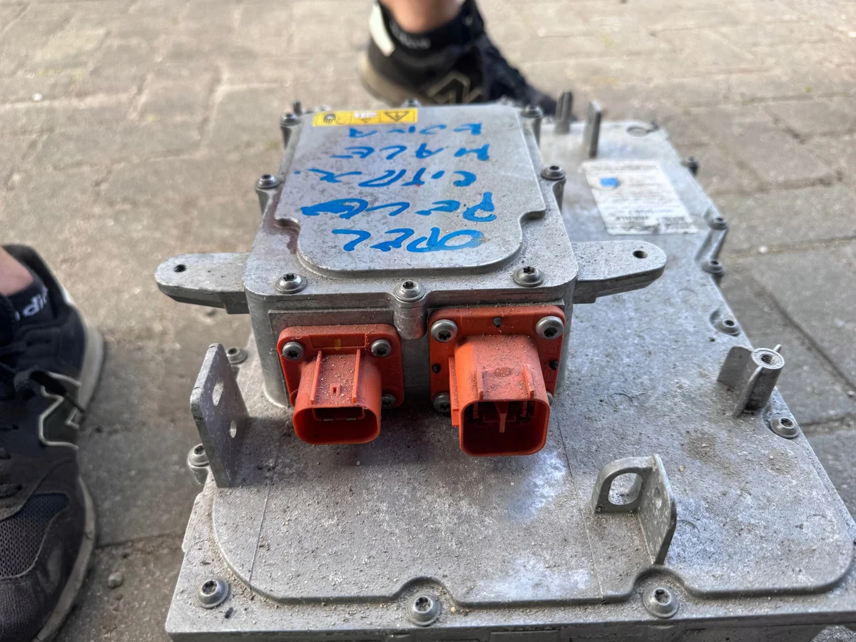 OPEL CORSA F INVERTER 9843998780 image 5