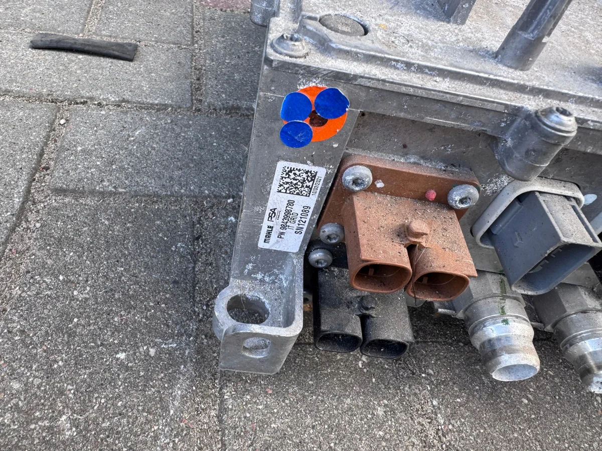 OPEL CORSA F INVERTER 9843998780 image 6