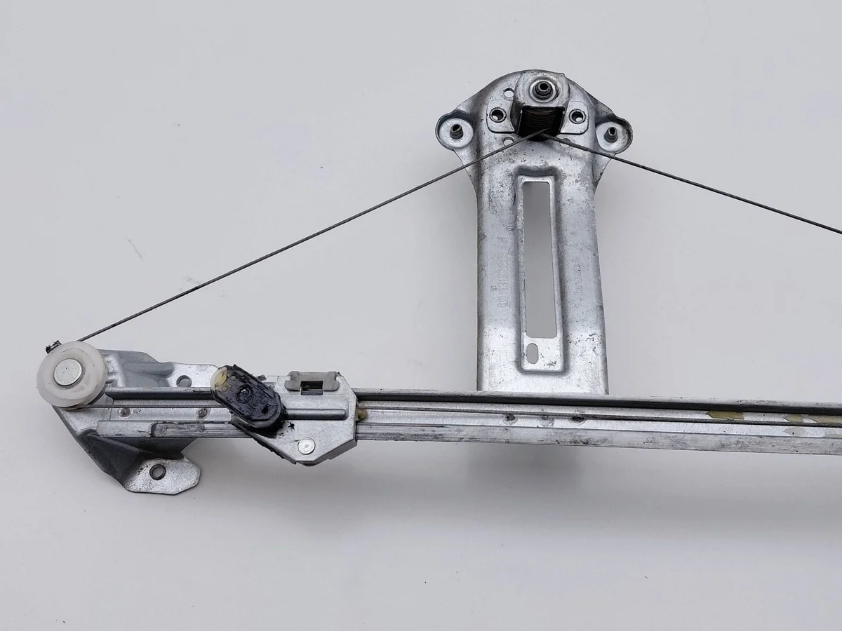 Fensterheber manuell rechts hinten Opel Zafira B image 3