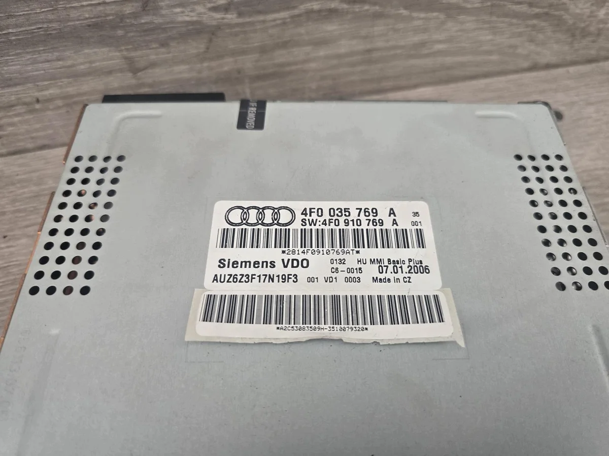 Leitor CD Audi A6 C6 Q7 4F0035769A
