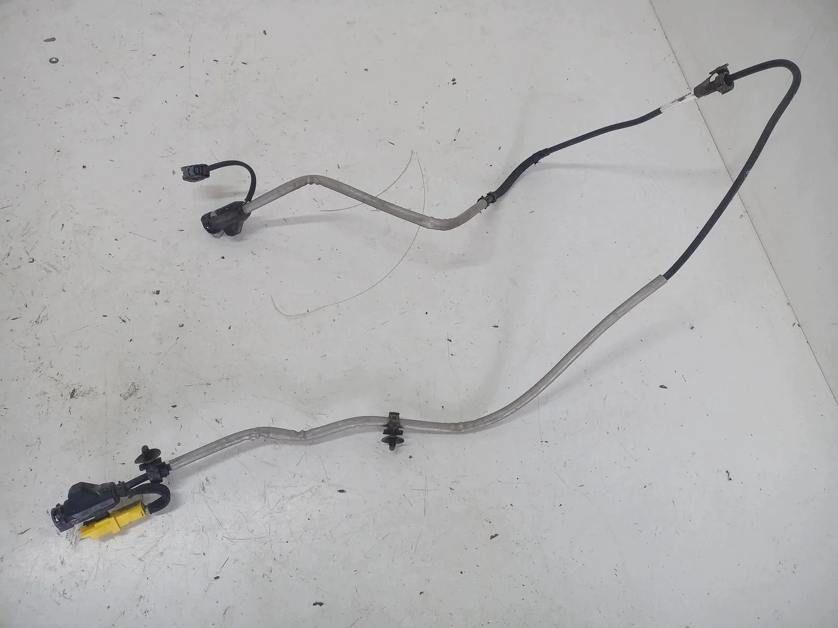 TUBE ADBLUE RENAULT TRAFIC III 1.6 DCI 204204152R
