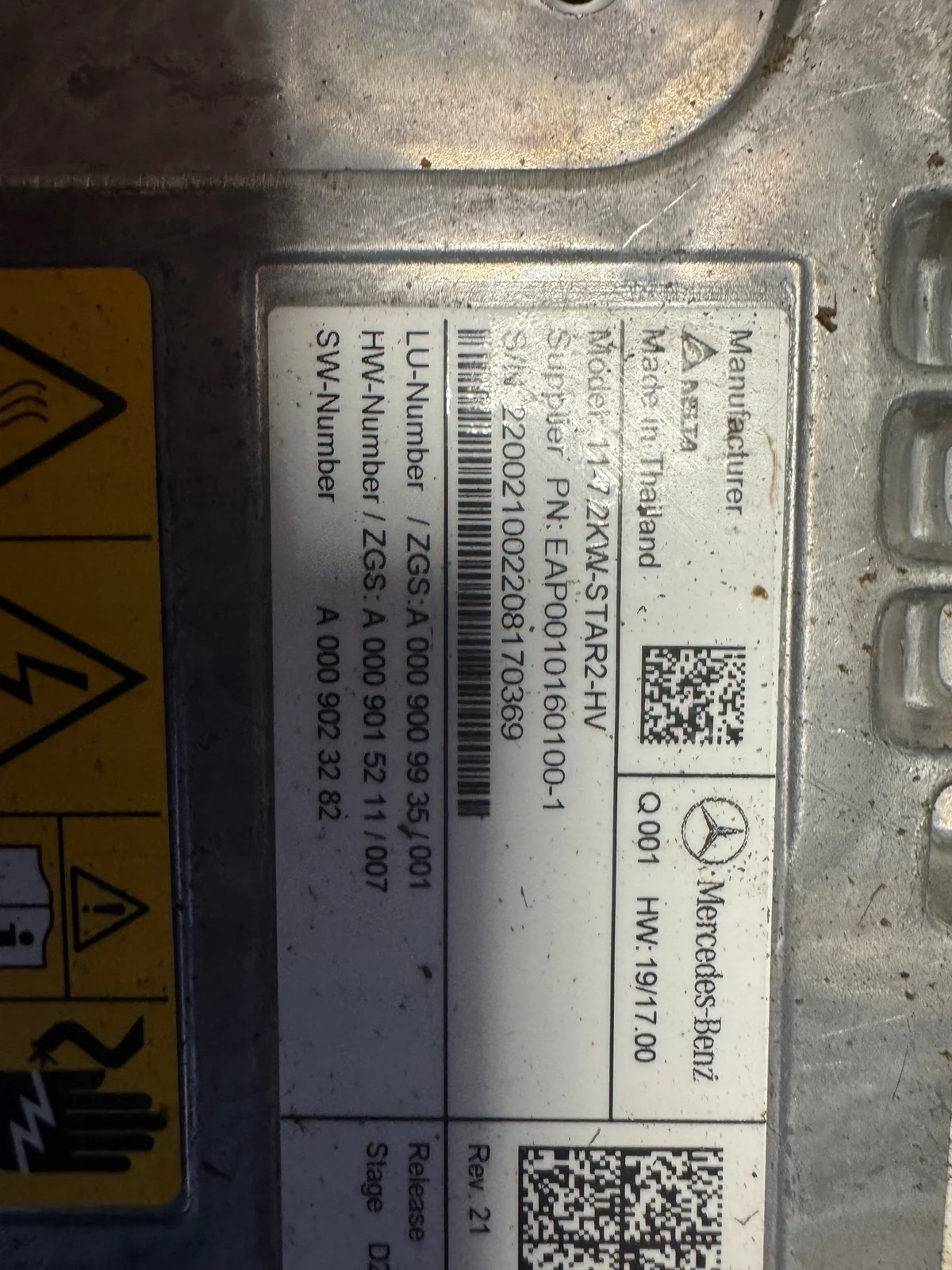MERCEDES EQA 350 4 MATIC MODULE CHARGE A0009009935 image 7