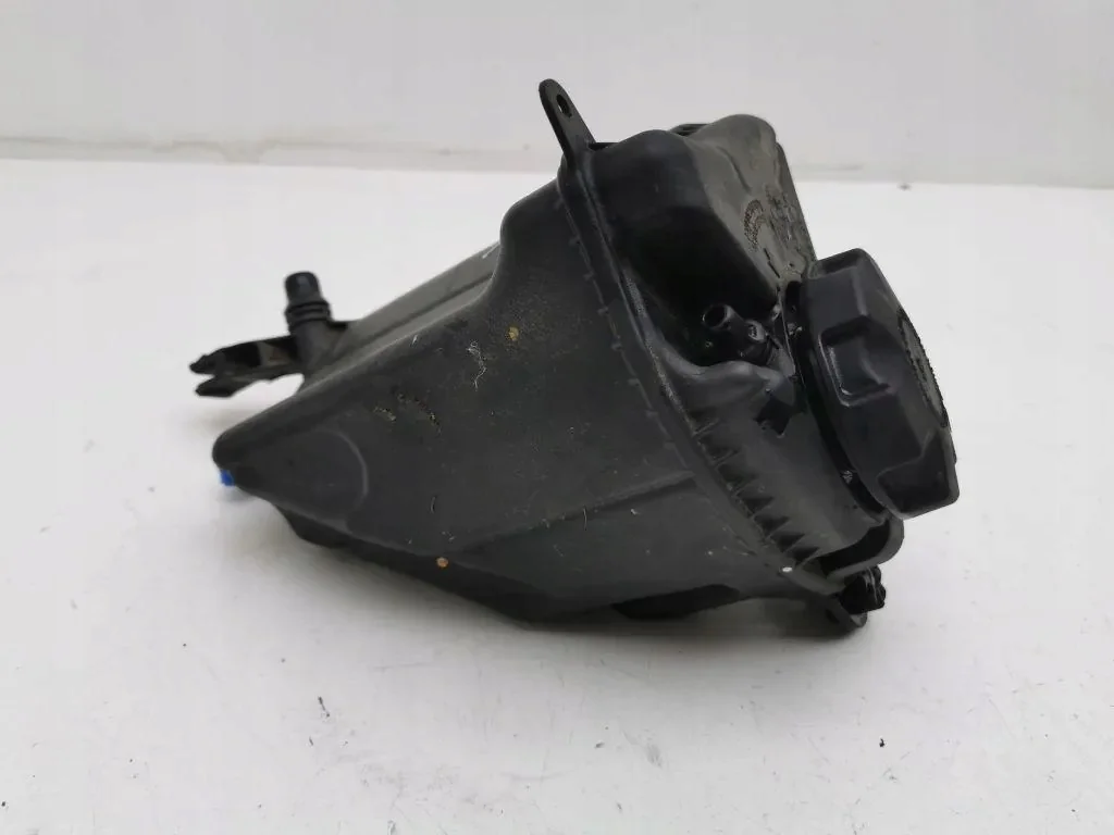 BMW 5 F10 F11 Expansievat Dop 7601949 image 3