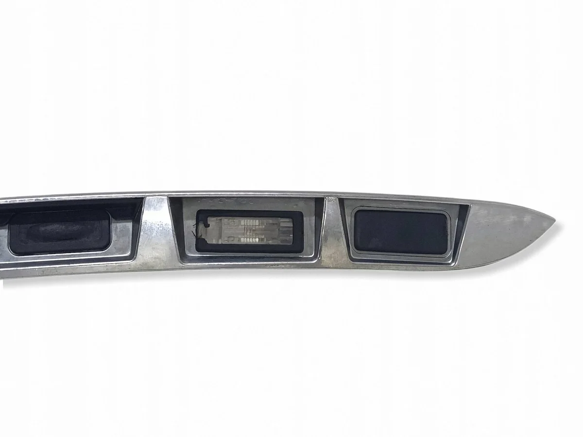 Renault Laguna III 2008 - Luz Placa OEM 43469784 image 3