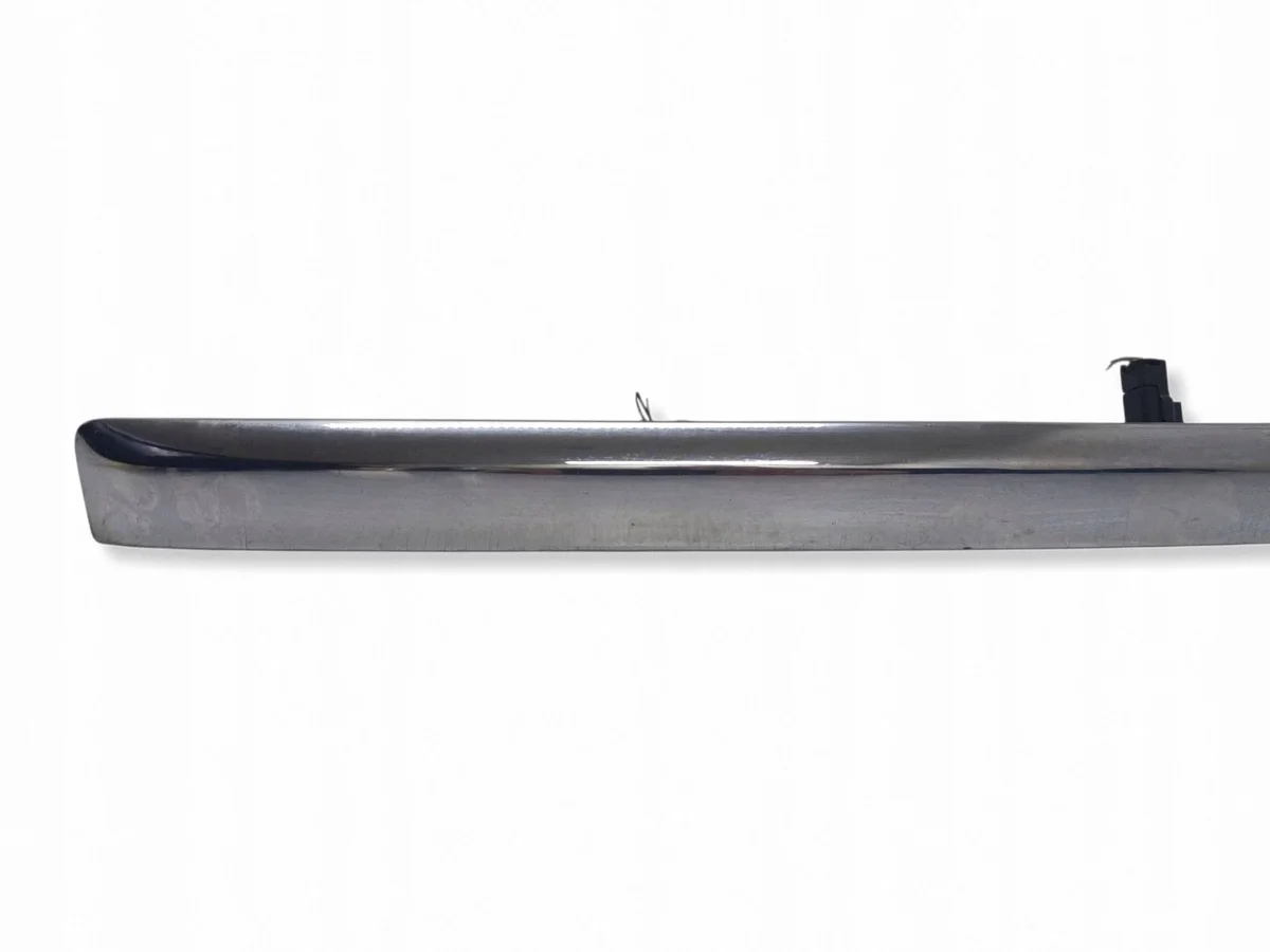 Renault Laguna III 2008 - Luz Placa OEM 43469784 image 5
