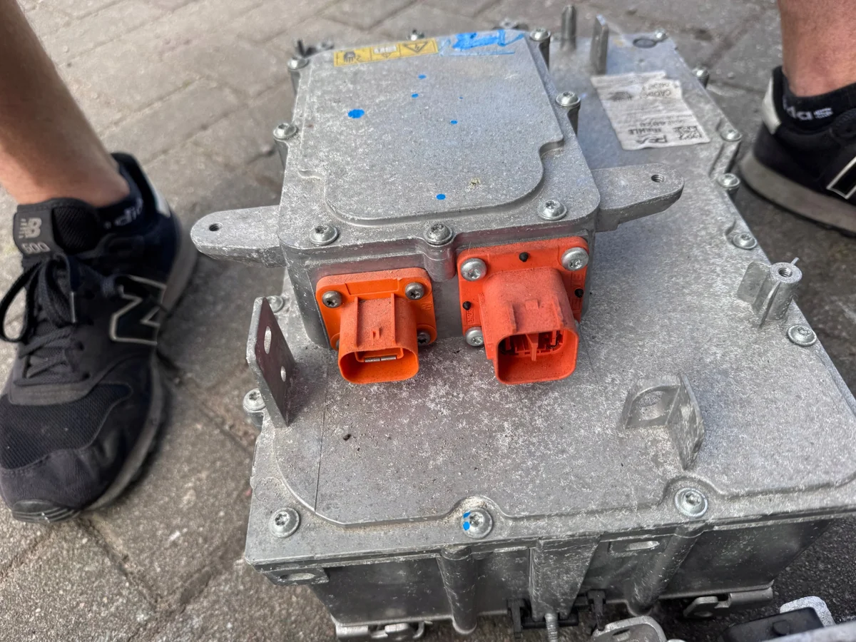 Inversor Batería Peugeot 208 Corsa F 9842482880 image 3