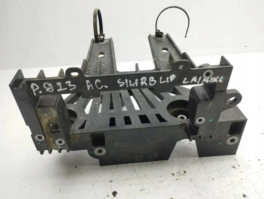 Tesla Model 3 2022 Support Compresseur Clim image 7