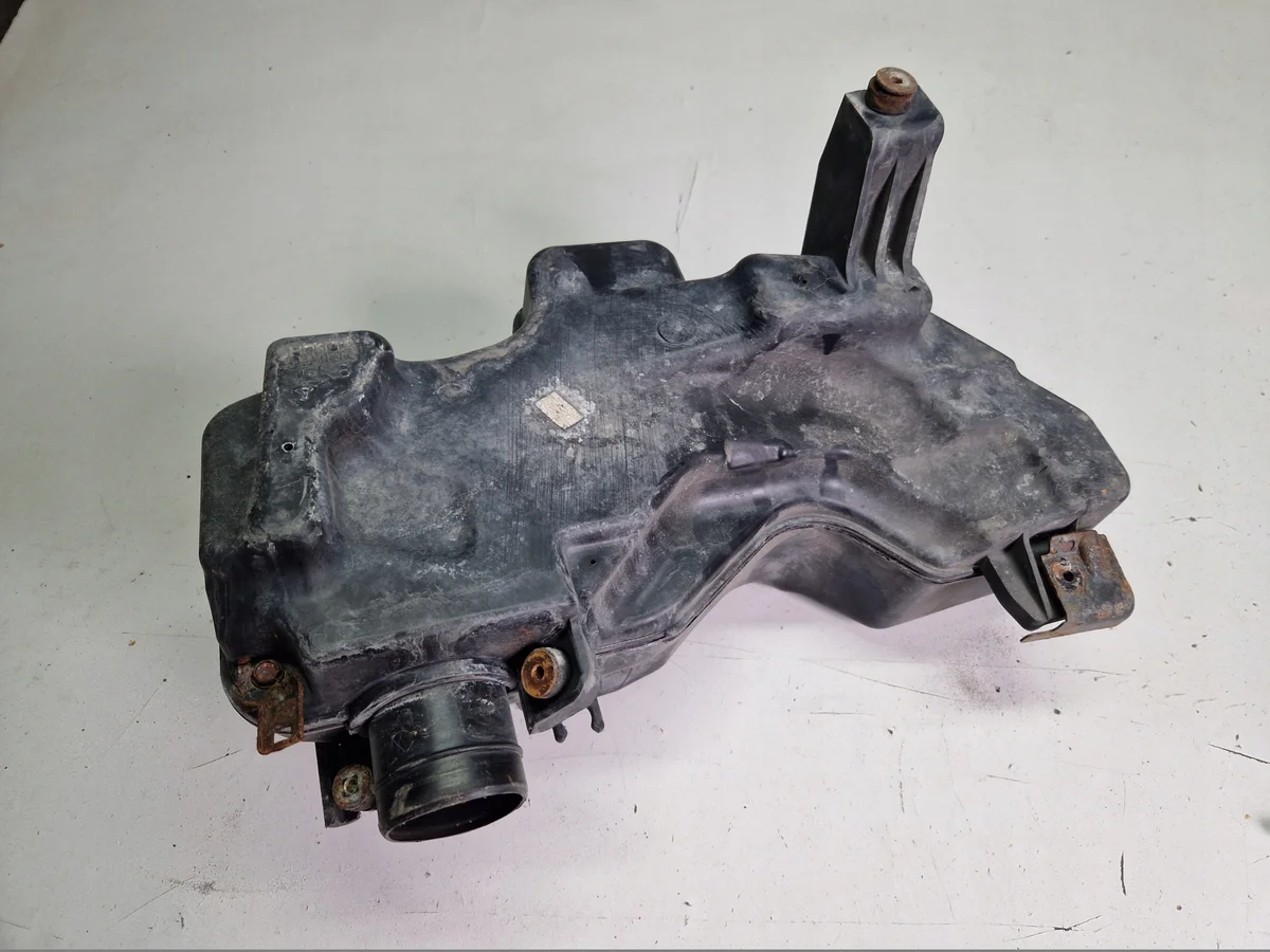 Honda Civic VII 1.4 Benzin Resonator Ansaugung image 3