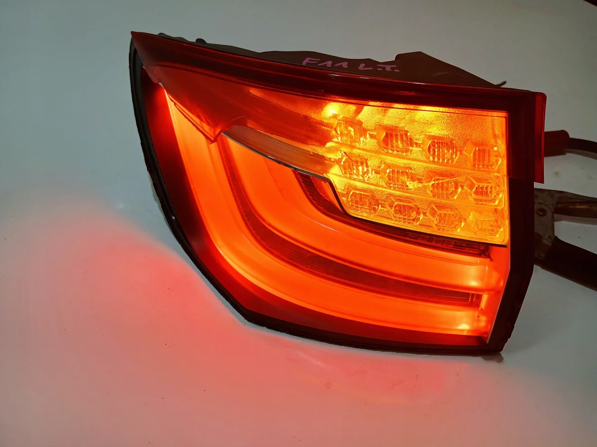 Achterlicht links BMW 5 F11 7203233
