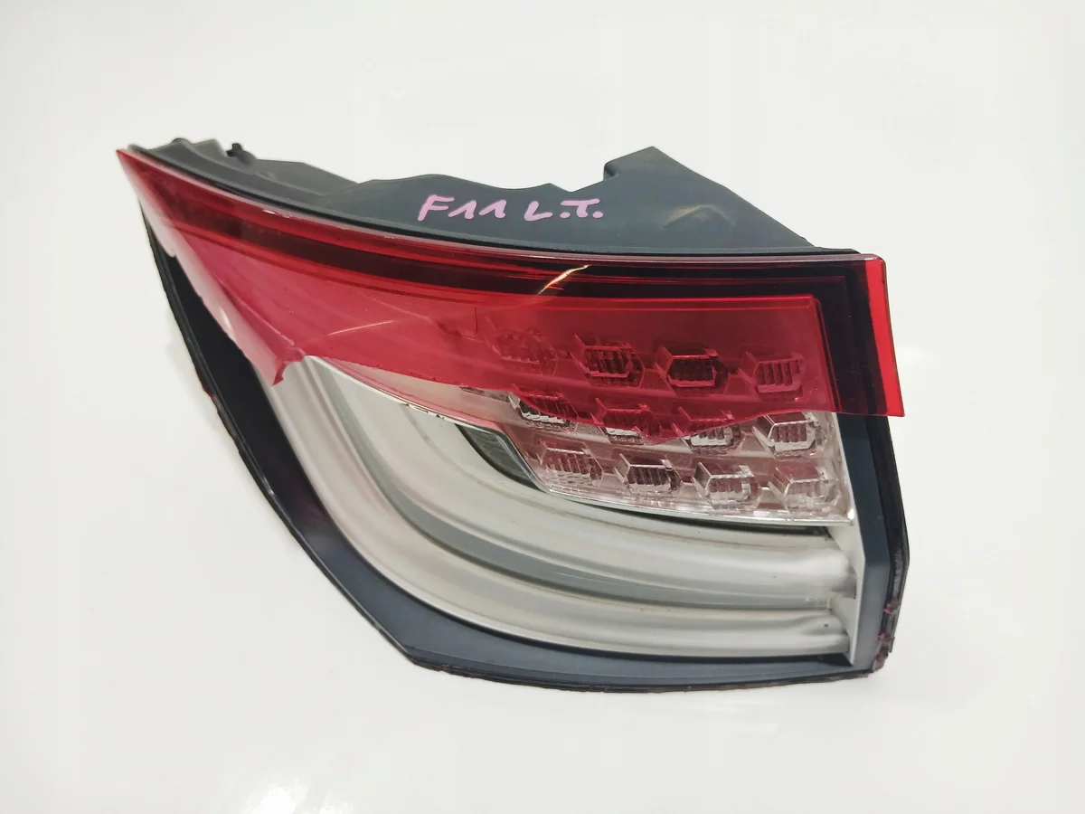 Left Tail Light BMW 5 F11 7203233 image 3