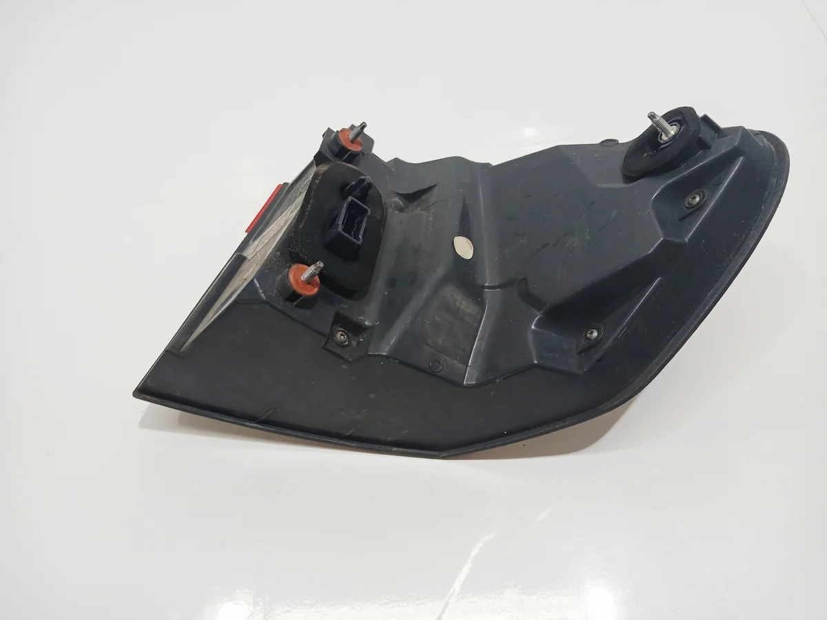 Left Tail Light BMW 5 F11 7203233 image 6