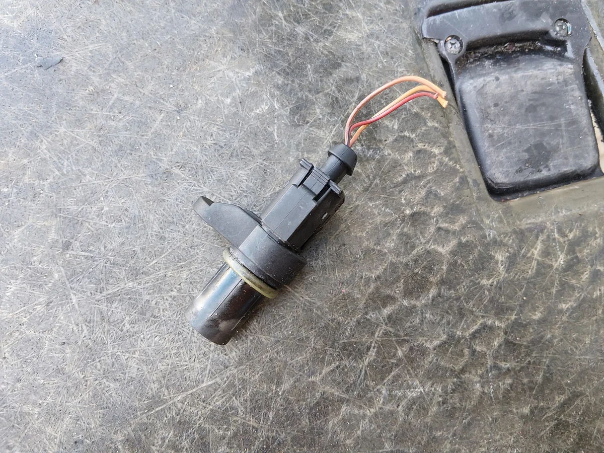 Capteur arbre à cames BMW 4.4 V8 E63 E64 E65