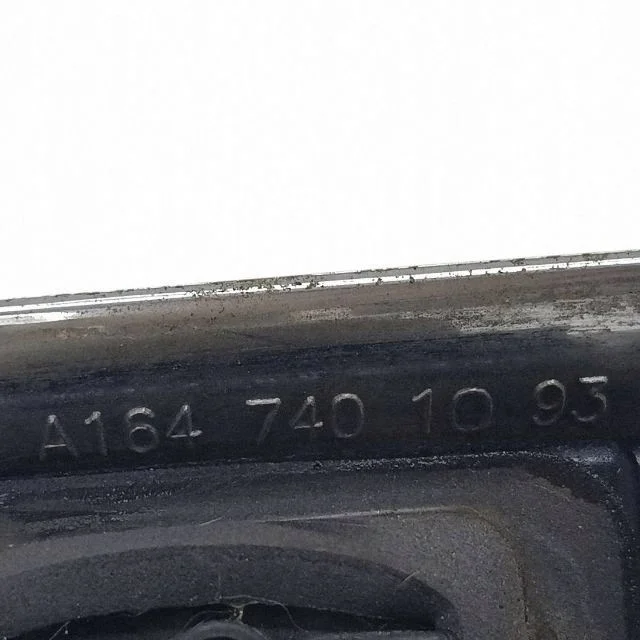 Listón luz matrícula Mercedes ML W164 A1647401093 image 8