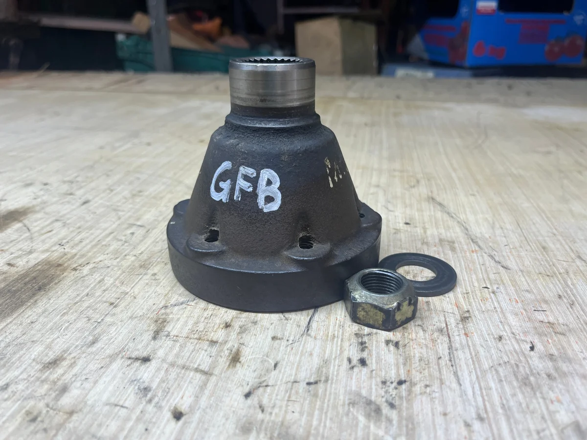 Dana 30 etuvetopyörästön vetopyörä Jeep