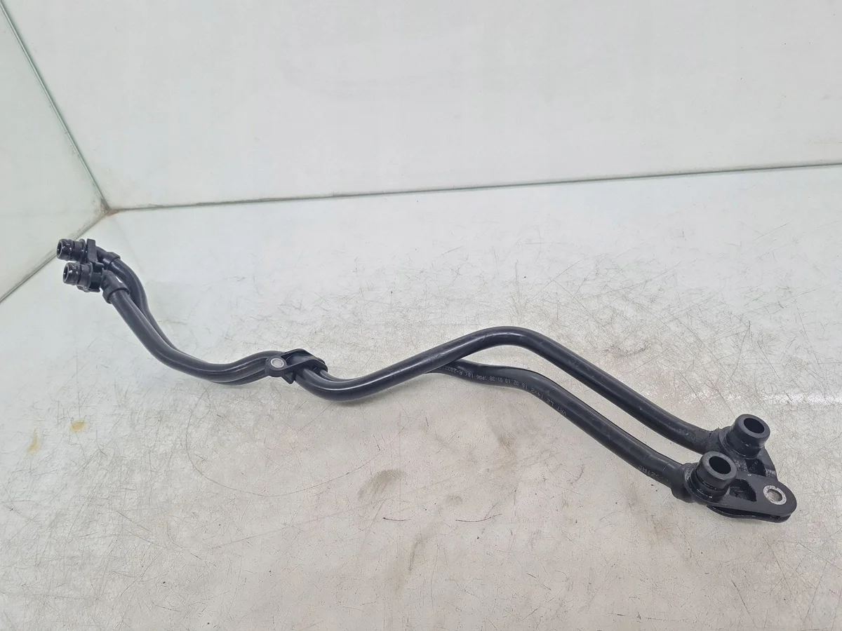 BMW 3 E90 E91 Öljyjäähdyttimen letku 8511455