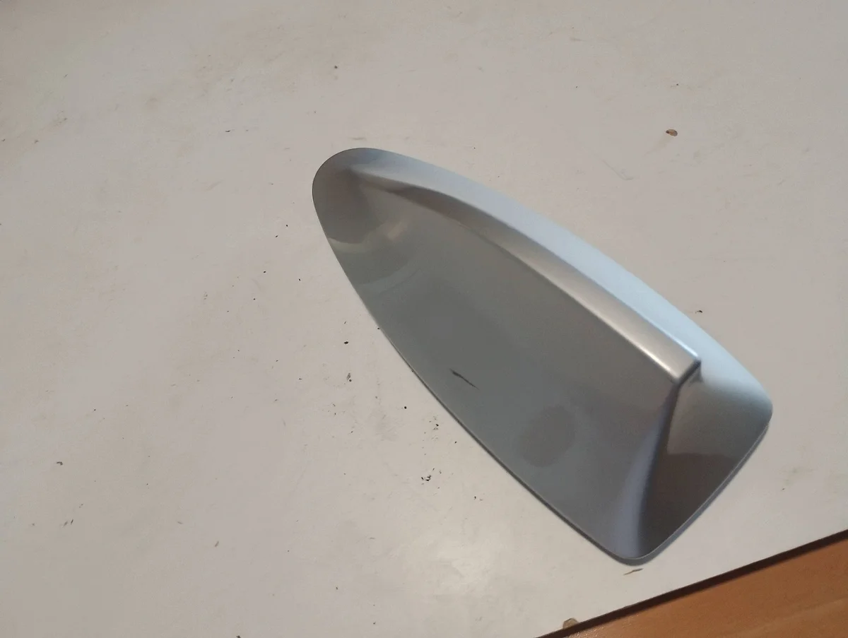 BMW Copertura Antenna 9175356 Usata image 3
