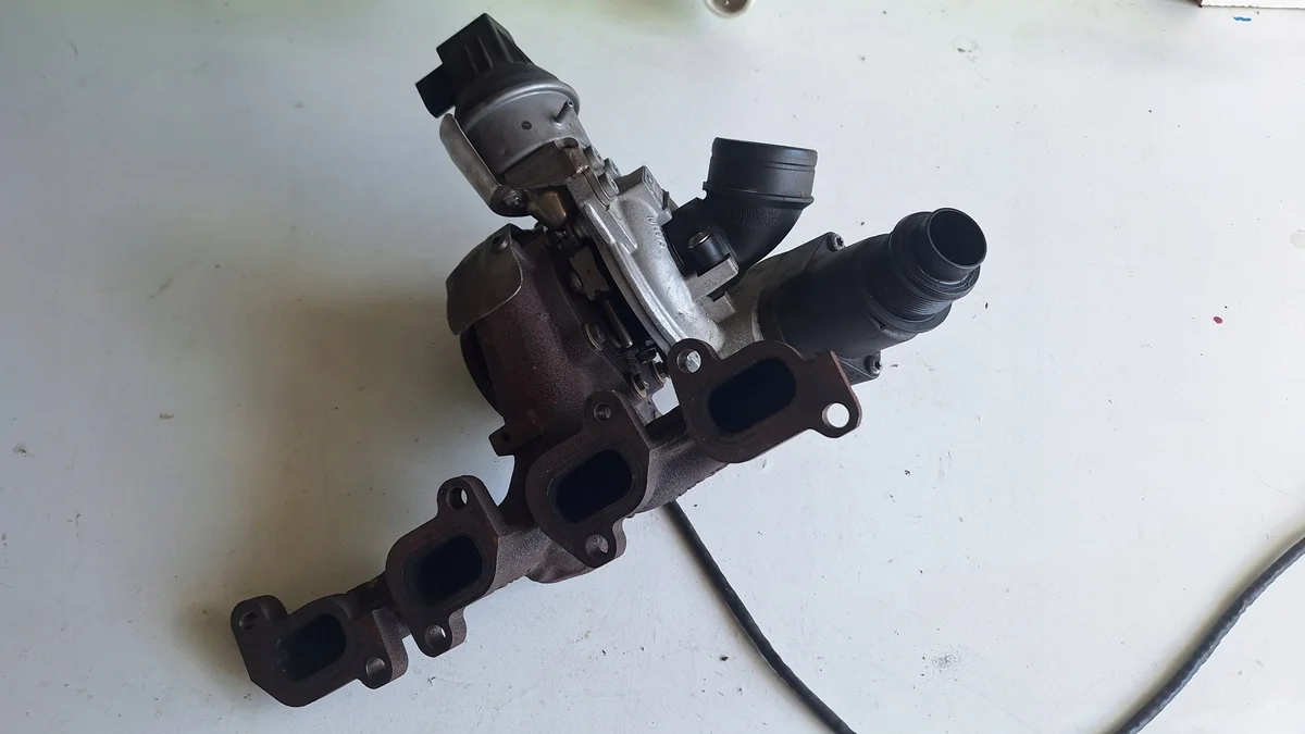 Turbocompresseur VW Passat 03L253056G image 3