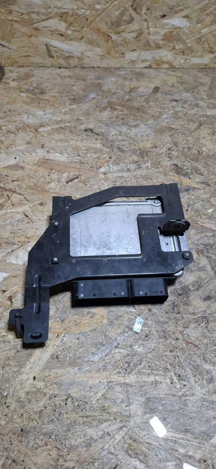 Engine Control Unit Kia Carens 0281013072 image 7