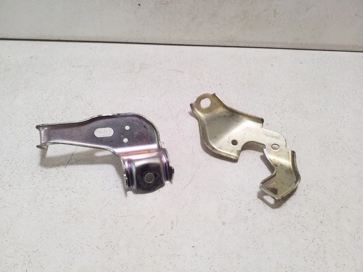 Supporto Centralina Motore Toyota Corolla E210