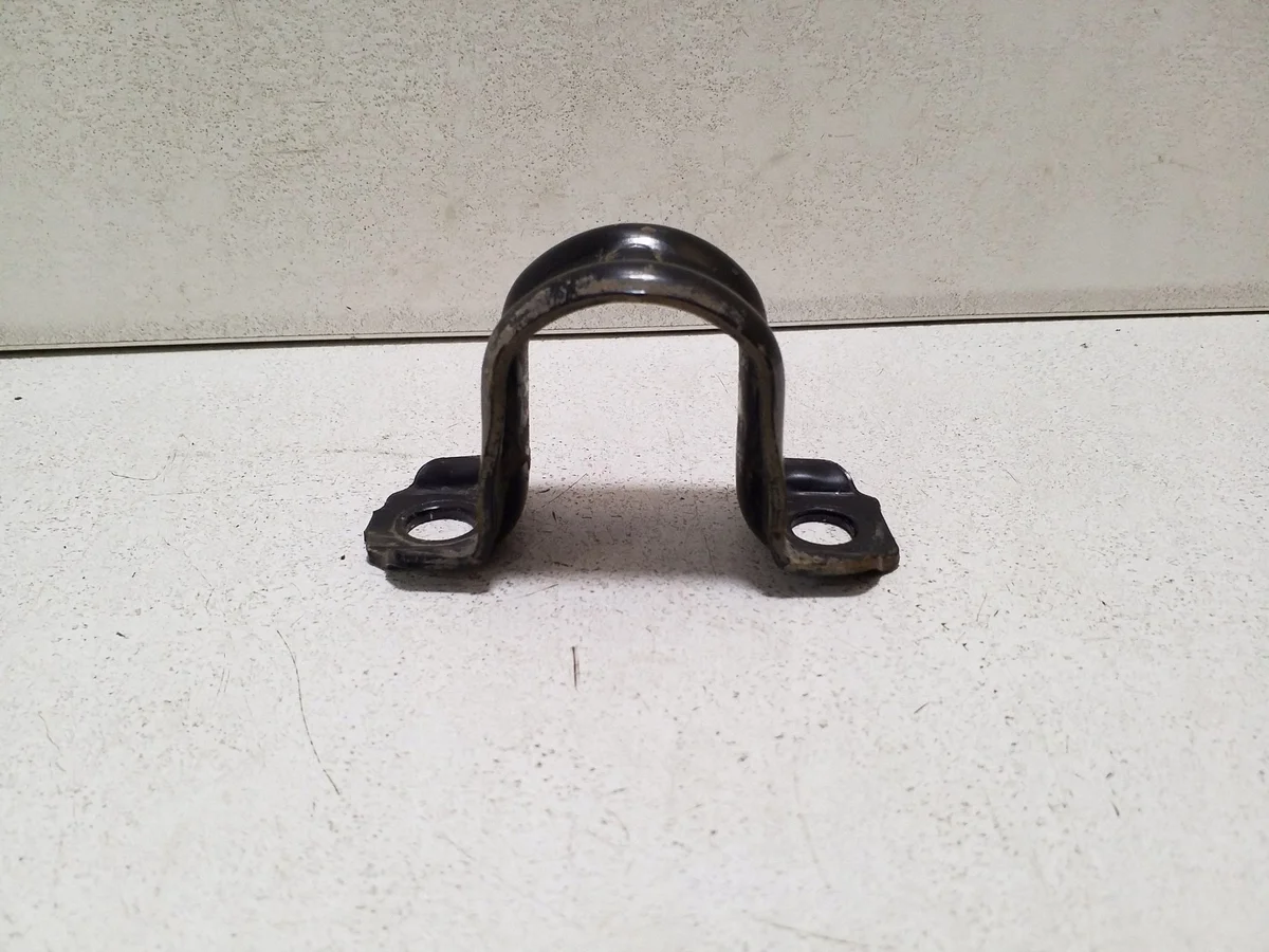 Stabilisatorbeugel Toyota Corolla E210 Achter image 3