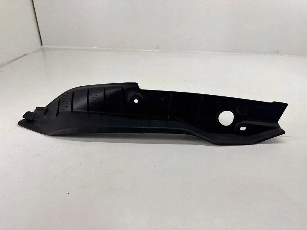 Subaru Impreza Hatchback spatbordrand 57256FL000 image 3
