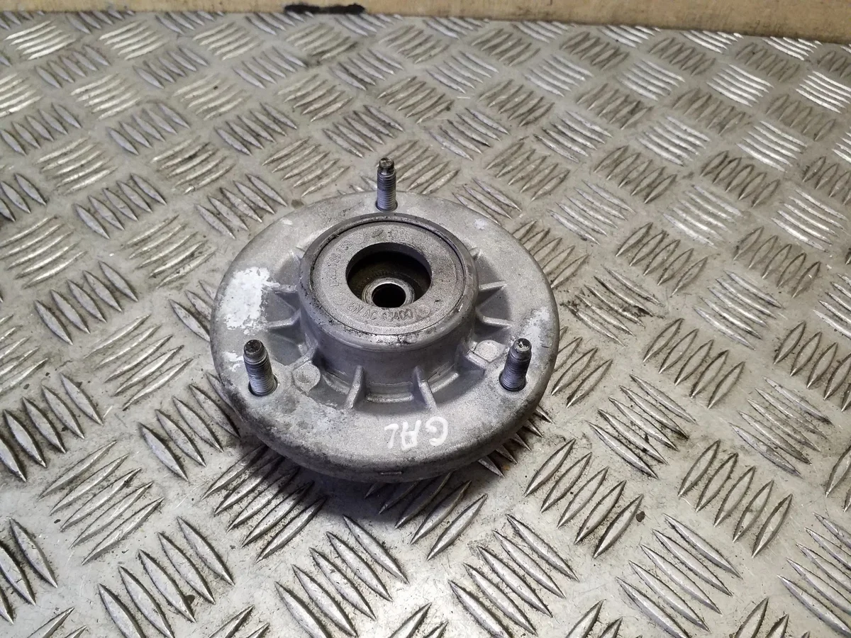 Support amortisseur avant BMW 5 F10 F11