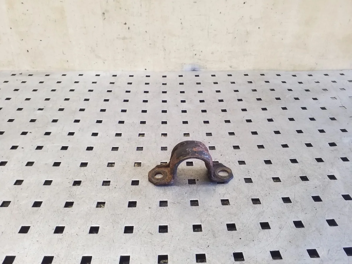 Nissan X-Trail T32 Stabilisatorfäste Bak VAL220271