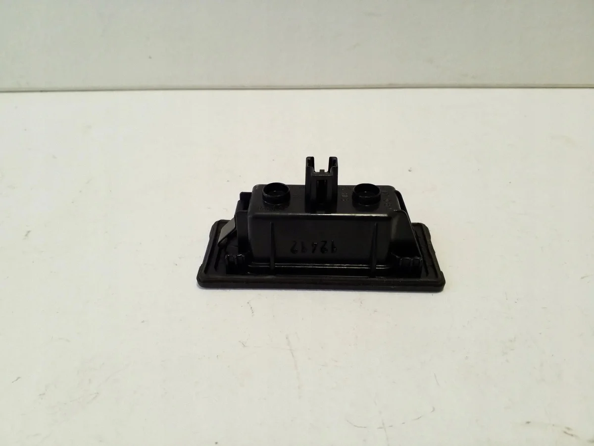 Rekisterikilven valo Audi A5 4G0943021