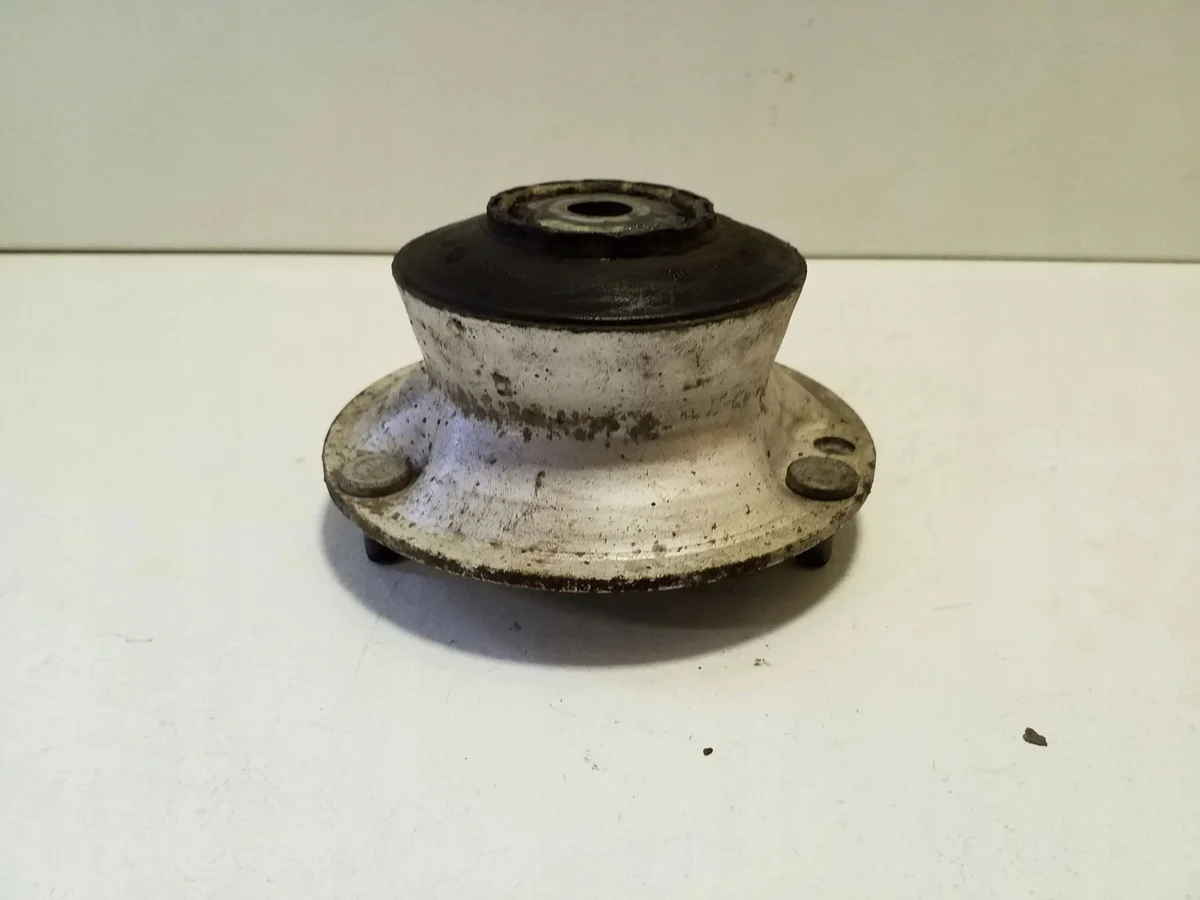 Support amortisseur BMW E60 E61 E83 E87 E90 E91 image 3