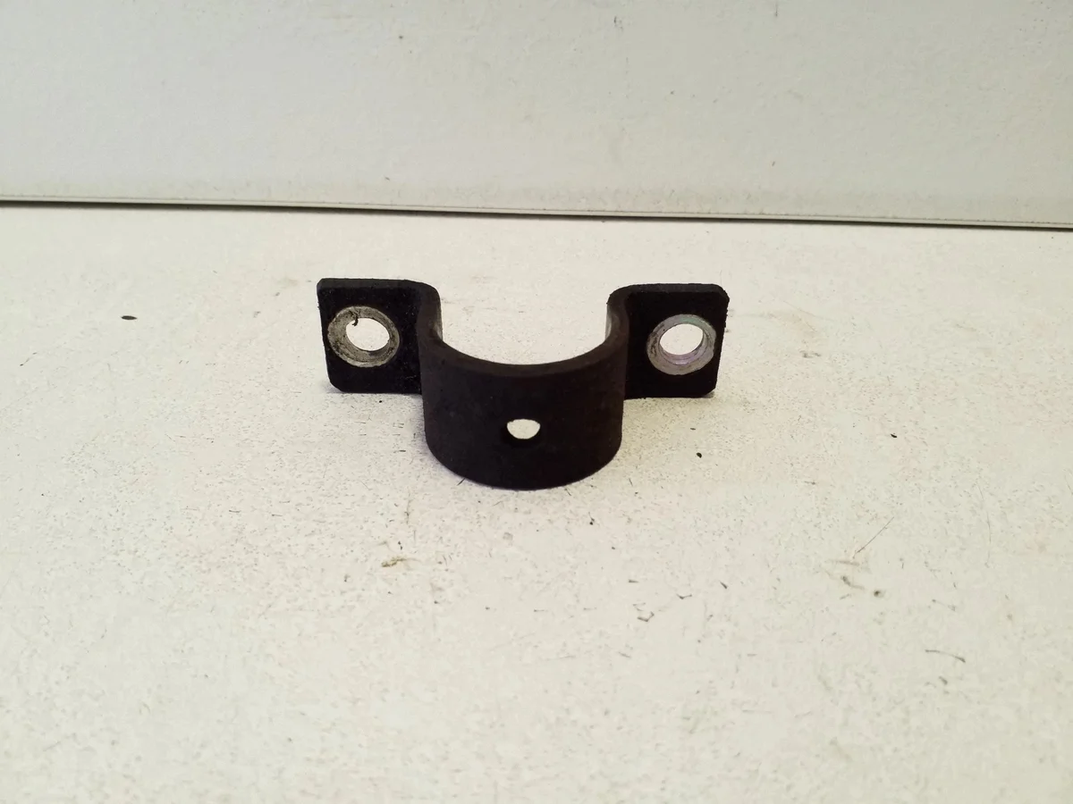 Mitsubishi Outlander Front Stabilizer Bar Mount