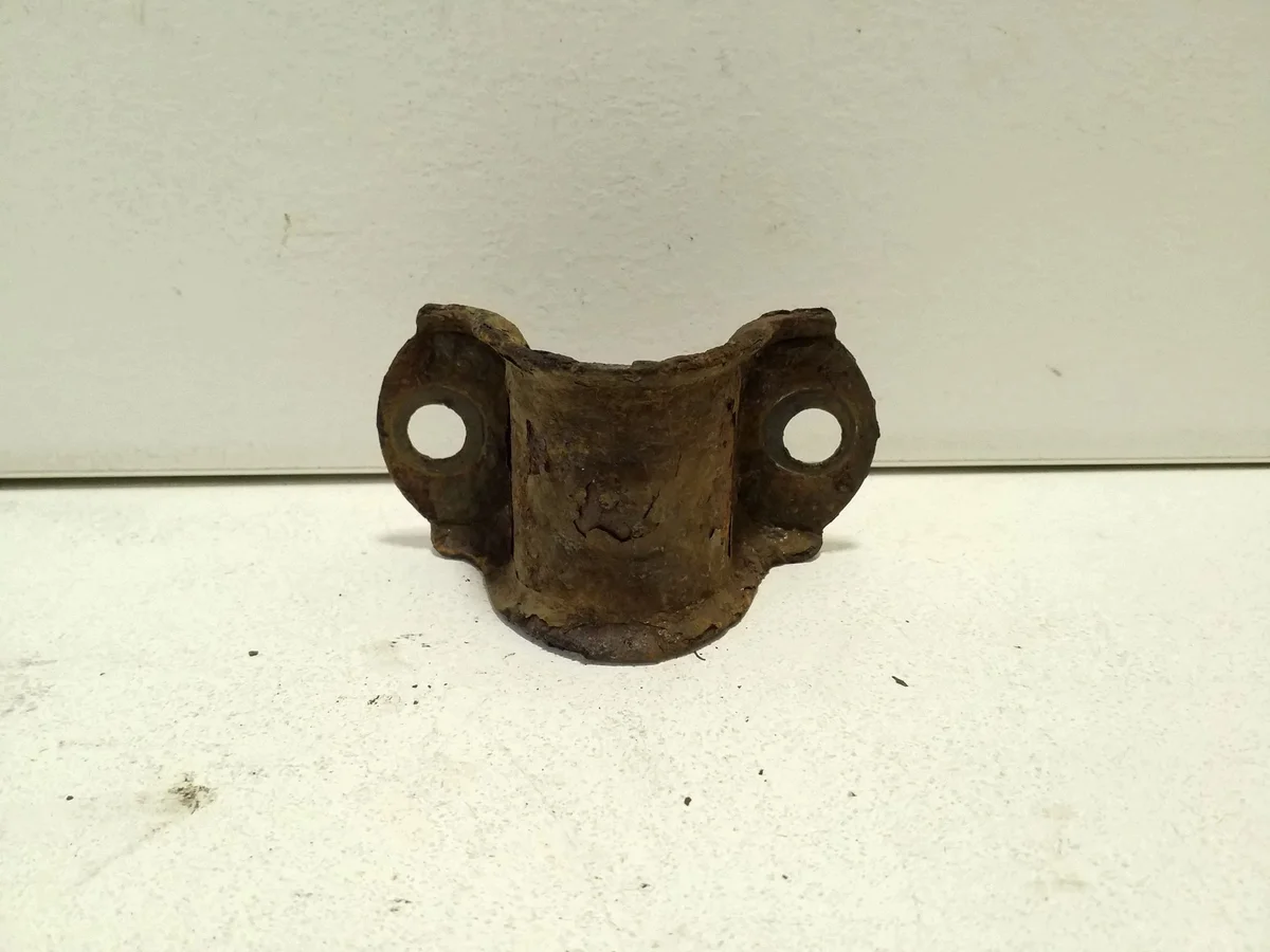 Ford S-Max Rear Stabilizer Bar Bracket Used