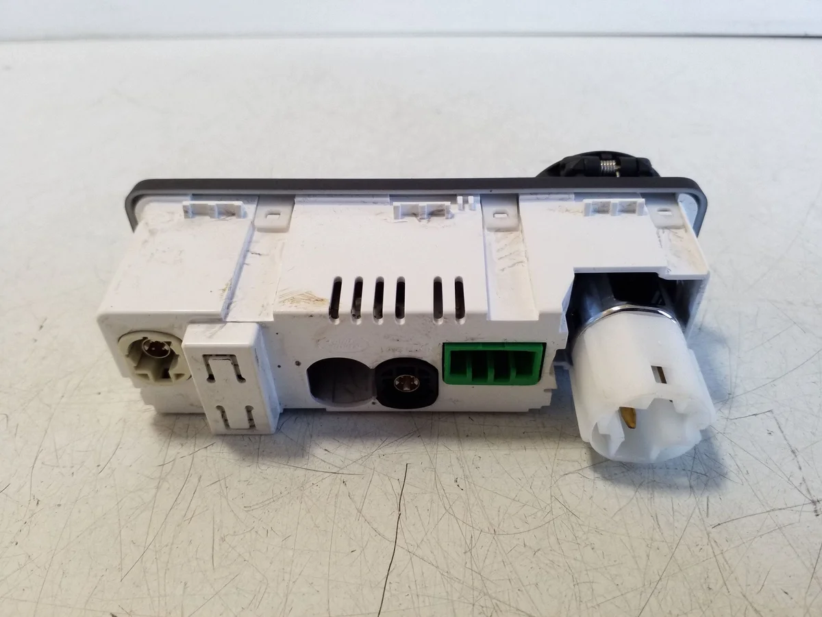 Prise 12V Jaguar XF X260 (Avant) FK7219C166BC