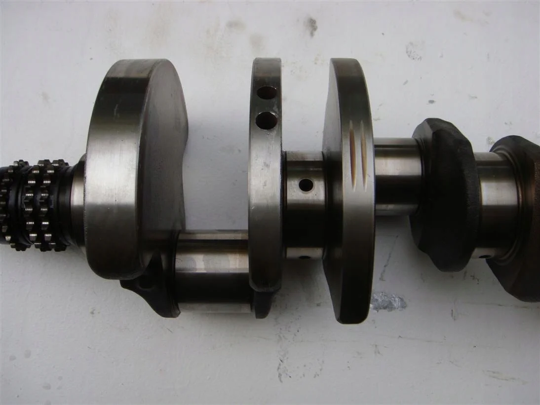 Mersu W164 X164 4.7 V8 kampiakseli image 4