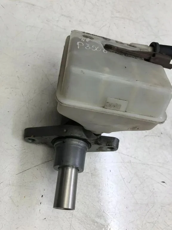Bromscylinder Peugeot 3008 9654002180 image 3