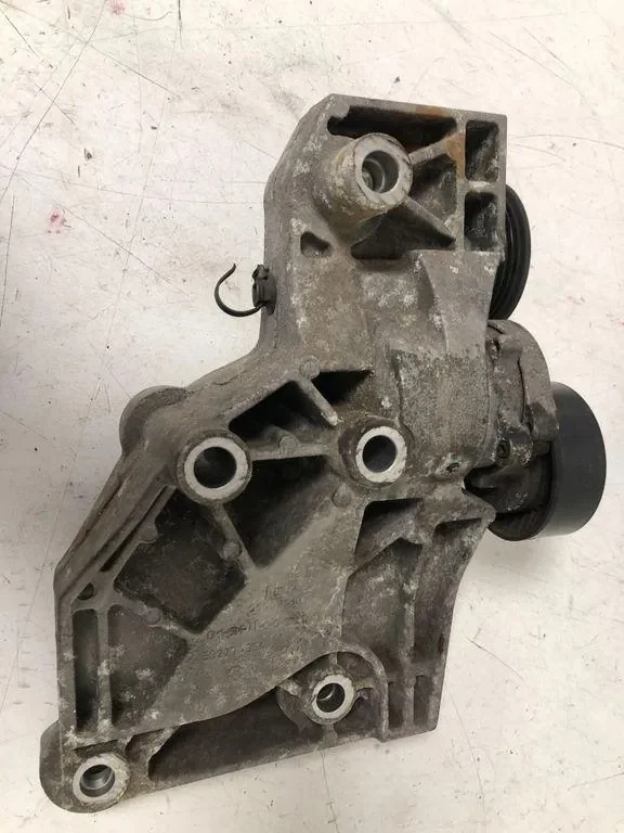 Ondersteuning airco compressor Opel Insignia A image 4