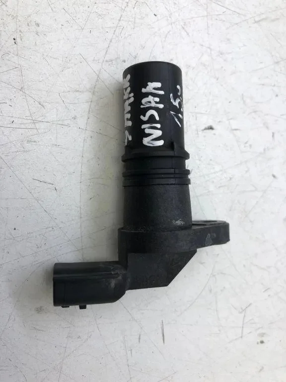 Nissan 8200885209A Käytetty kampiakselin asentotunnistin