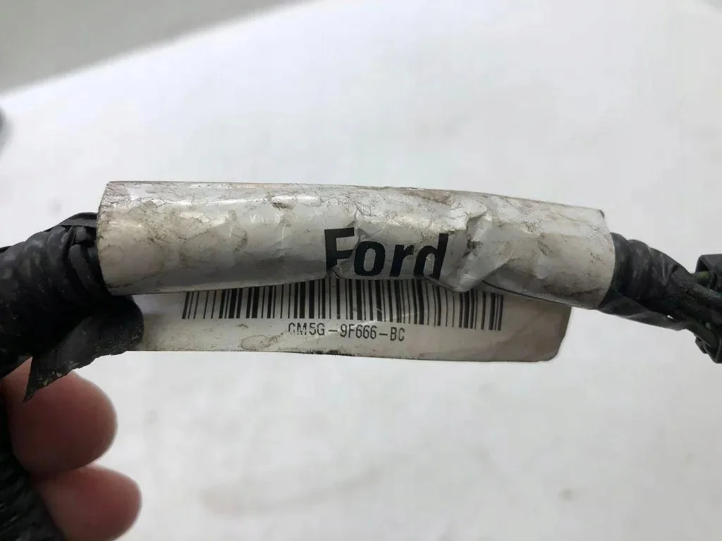 Polttoaineen syöttöputket Ford CM5G9F666BC